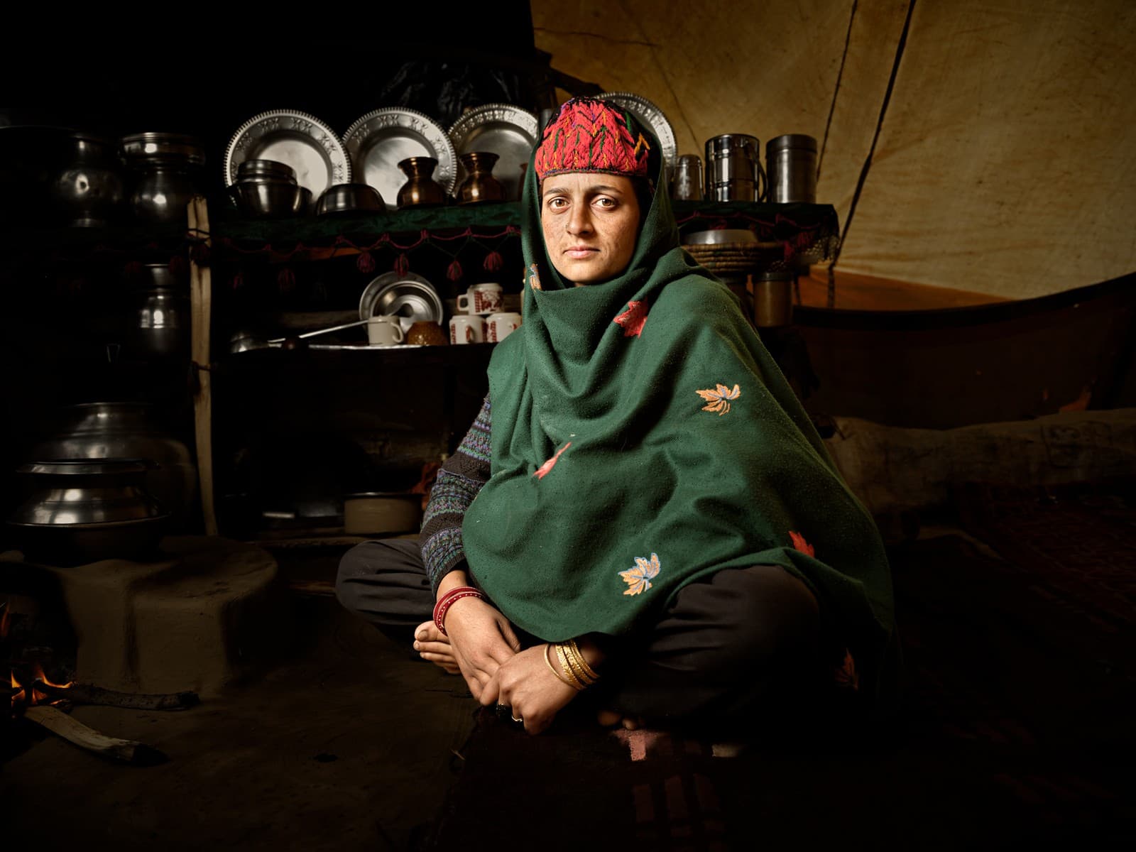Grandmother and granddaughter, Bakkarwal community